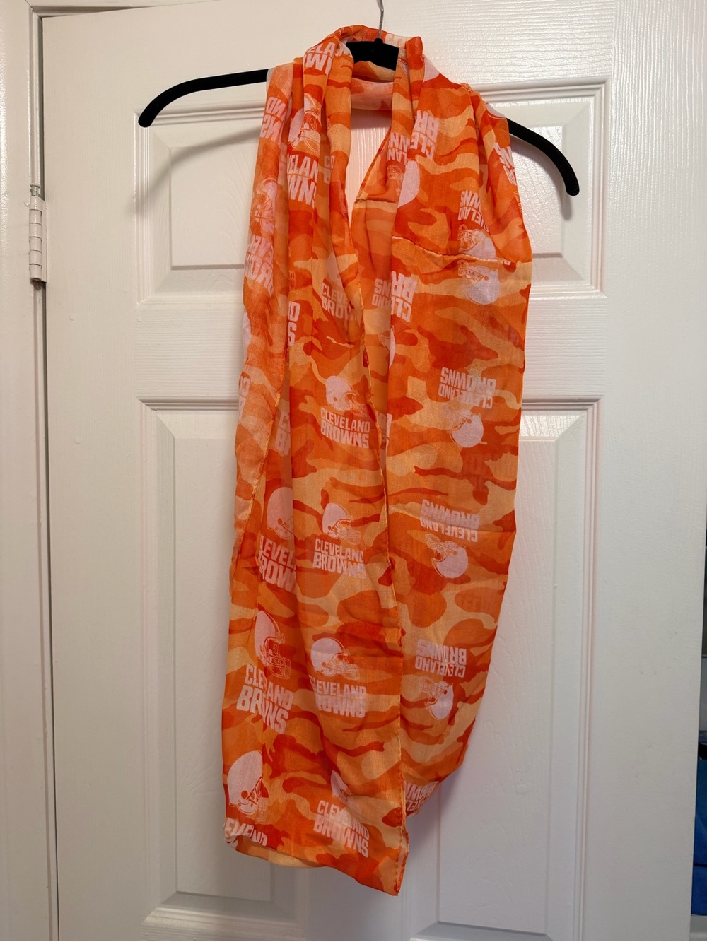 NFL Cleveland Browns Orange Camo Logo Scarf
